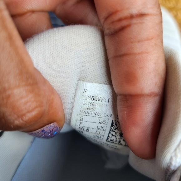 New Balance White and Gold Athletic Shoes - Picture 7 of 8